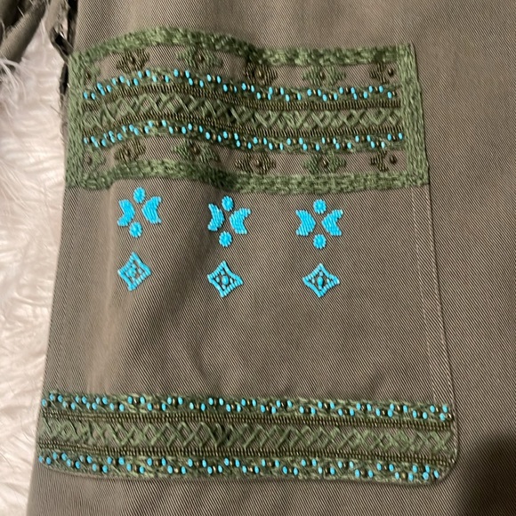 VALENTINO
Graphic Print Utility Jacket - Picture 3 of 6